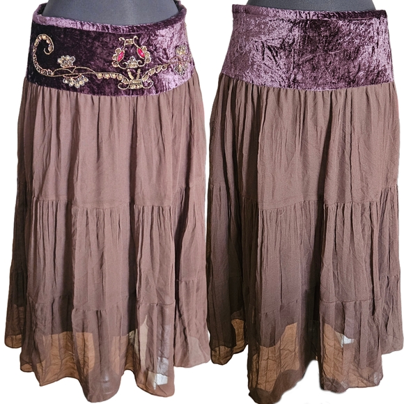 SOLD - Picture 2 of 5